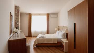 Junior Room, Mountain View | Meja, kalis bunyi, Wi-fi percuma, cadar katil