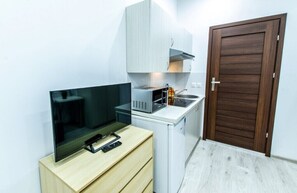 開放式套房 (7A) | 熨斗/熨衫板、免費 Wi-Fi、床單