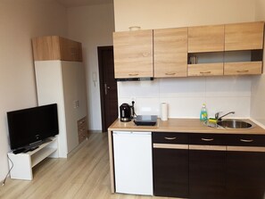 Studio Suite | Iron/ironing board, free WiFi, bed sheets - Apartmood Moniuszki 2 (Katowice)