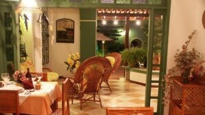 Ảnh chưa phân loại, 4 trong số 67 ảnh, nút