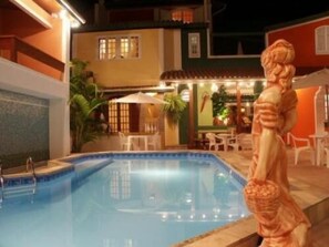 Outdoor pool - Canaville Design Hotel (Salvador)