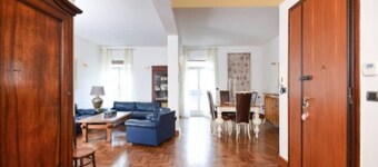 Edelweiss 5-Bedroom Barn Chalet