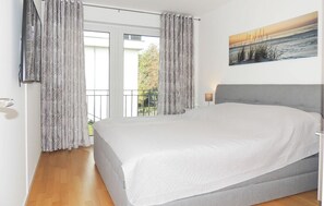 2 Schlafzimmer, Reisekinderbett, kostenloses WLAN