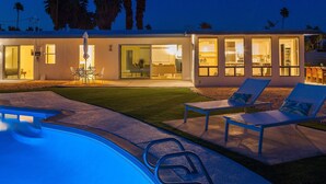 House, 3 Bedrooms | Pool | Outdoor pool - Sunrise Getaway (Palm Springs)
