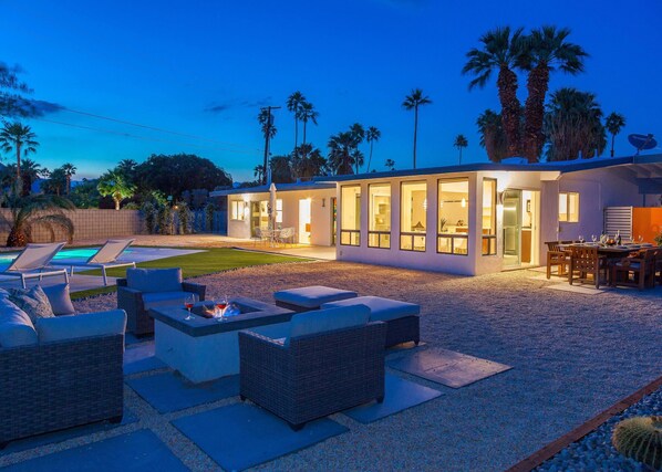 House, 3 Bedrooms | Terrace/patio - Sunrise Getaway (Palm Springs)