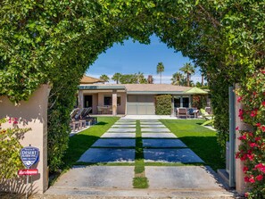 House, 3 Bedrooms | Exterior