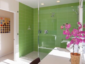 House, Multiple Beds (Atomic Ranch Heaven) | Bathroom