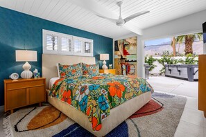 House, Multiple Beds (Mid Mod Sunsation) | 3 bedrooms