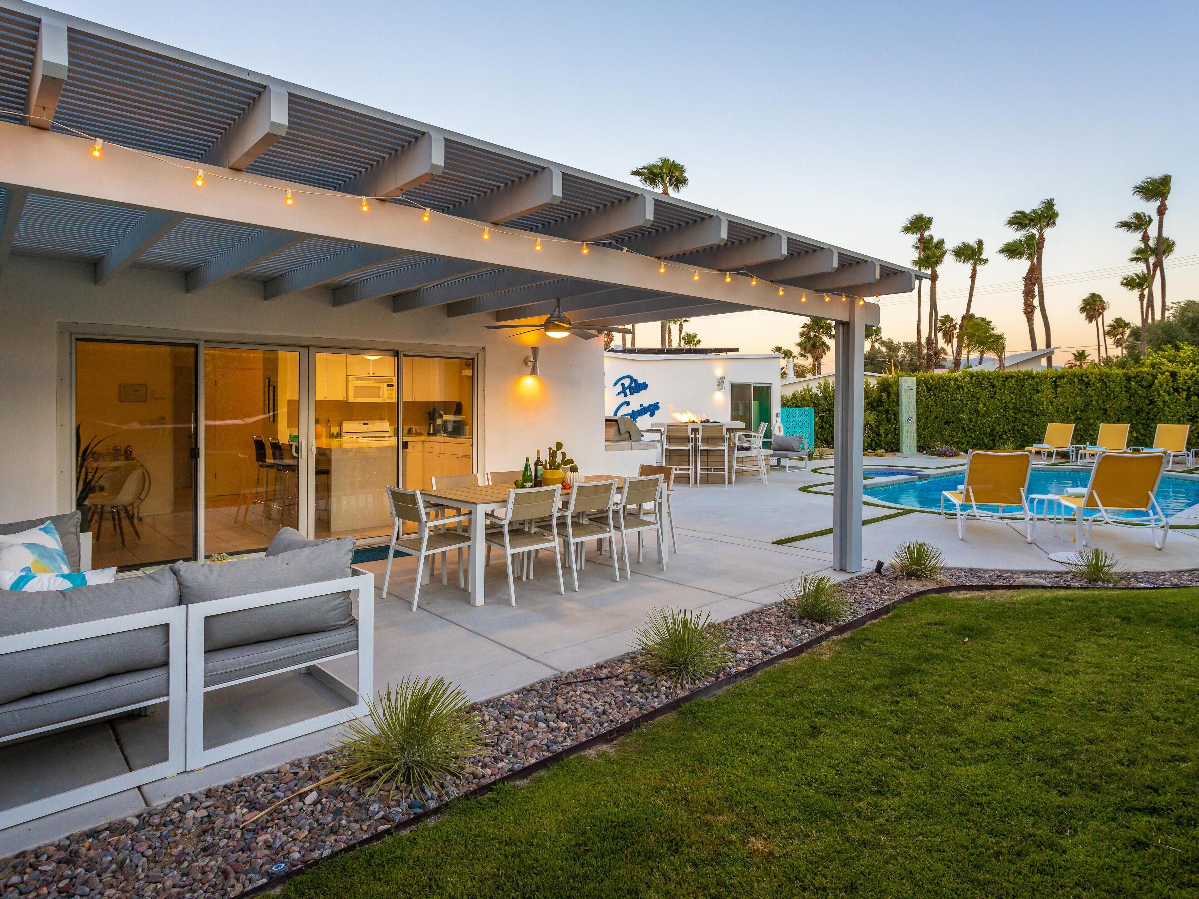 House, Multiple Beds (Mellow Yellow Butterfly) | Outdoor dining