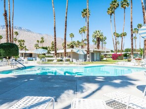 Condo, várias camas (Panorama at Firebird Estates) | Piscina | Piscina externa
