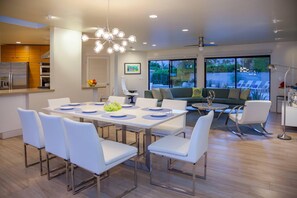 Private kitchen - Mid-century Deluxe (Palm Springs)