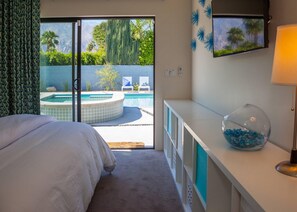 House, Multiple Beds (Mid-Century Deluxe) | Interior