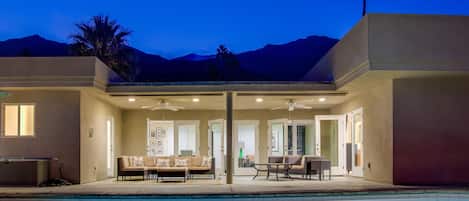 House, Multiple Beds (Boo Boo's Hideaway) | Pool | Outdoor pool