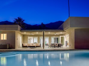 House, Multiple Beds (Boo Boo's Hideaway) | Pool