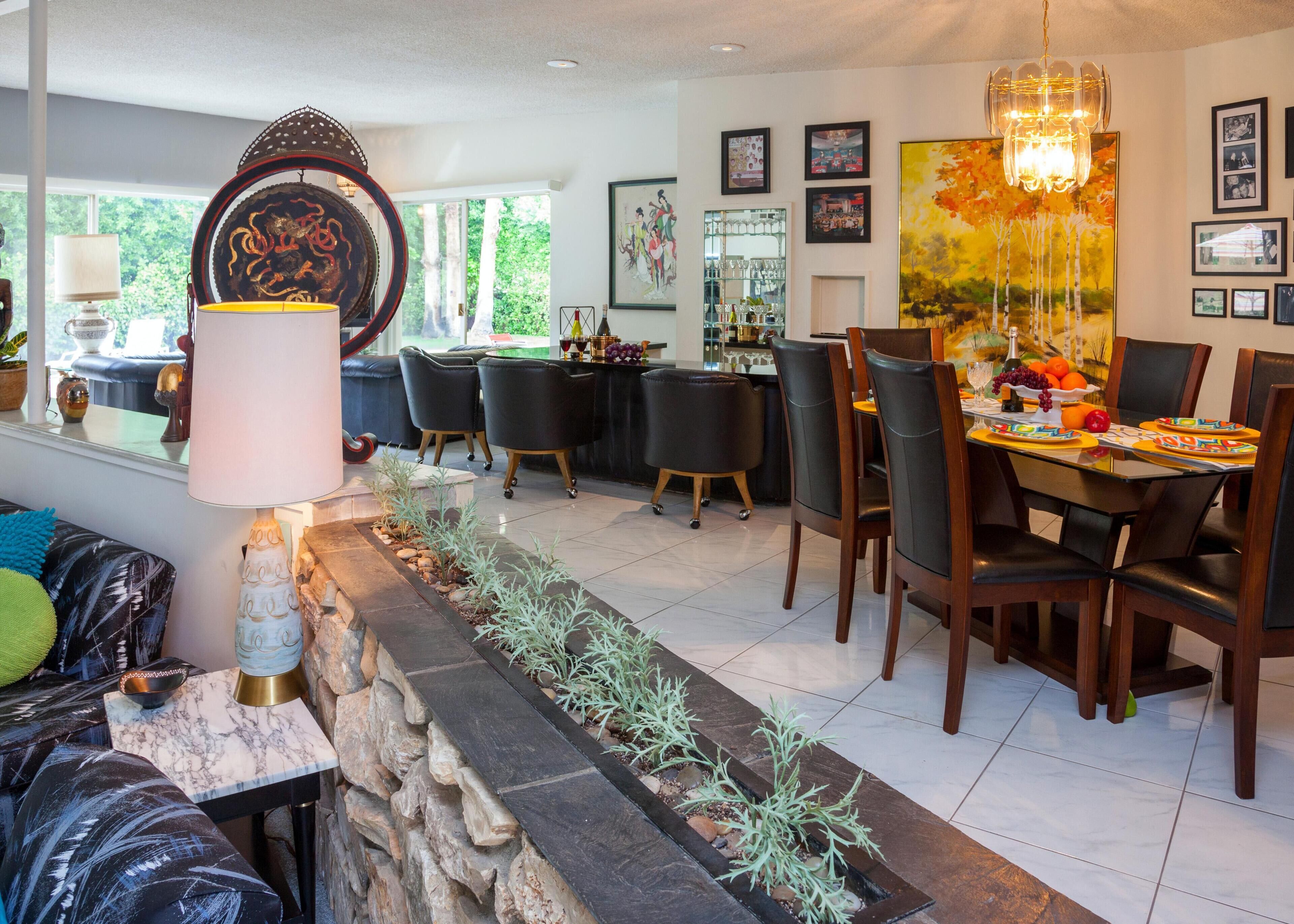 House, Multiple Beds (Chi Chi House) | Dining