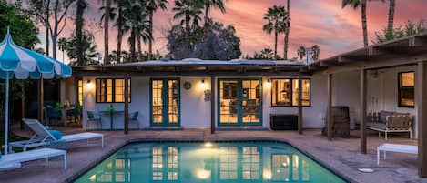 House, Multiple Beds (The Clever Cactus) | Pool