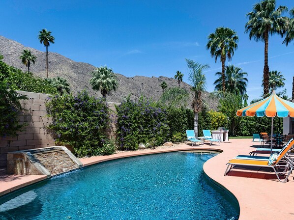 Casa, 2 habitaciones | Alberca | Alberca al aire libre