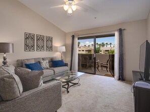 Condo, 1 Bedroom | Living room