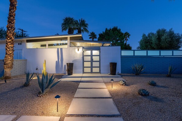 Hus - flera sängar (Happy Hour) | Exteriör