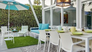 Balcony - Run to the Sun (Palm Springs)