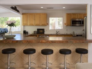 Casa, 3 habitaciones | Cocina privada
