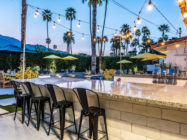 House, 2 Bedrooms | Pool