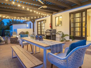 House, 3 Bedrooms | Balcony