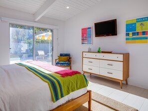House, Multiple Beds (La Joya Moderna) | 3 bedrooms, iron/ironing board, bed sheets - La Joya Moderna (Palm Springs)