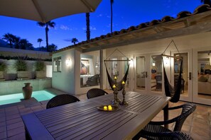 House, 2 Bedrooms | Balcony