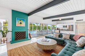 House, Multiple Beds (Alexander on Bedford) | Living area | TV - Alexander on Bedford (Palm Springs)