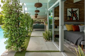House, Multiple Beds (West Elm House 1 - The Alexander) | Pool