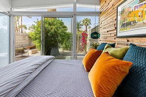 House, Multiple Beds (West Elm House 1 - The Alexander)