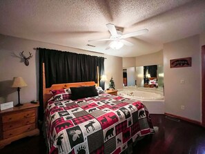 3 bedrooms, iron/ironing board, free WiFi, bed sheets