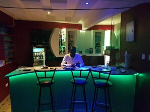 Bar (en la propiedad)