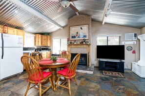 Dining - Creekside Retreat - Charming Cabin w/Deck, A/C, Firepit, & Billy Creek View (Pinetop-Lakeside)