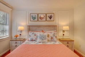 2 bedrooms, iron/ironing board, travel cot, WiFi