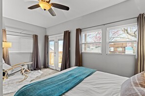 6 bedrooms, in-room safe, desk, iron/ironing board