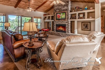 Texas Gambler provides a true mountain experience.  Pet Friendly!