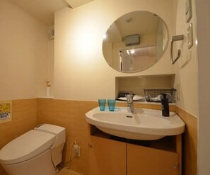 ヘアドライヤー、タオル