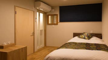 1 bedroom, internet, bed sheets