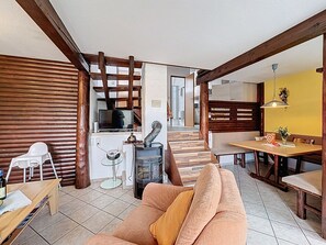 TV, fireplace, table football - Am Sternberg 38 by Interhome (Frankenau)