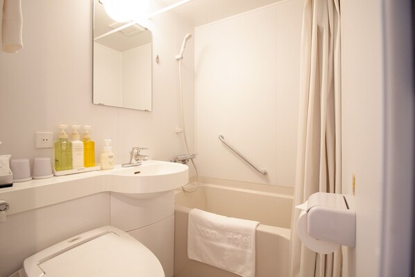 Hair dryer, towels
