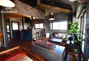 TV - Alphabed Sunport Takamatsu  701 Speci / Takamatsu Kagawa (Takamatsu)