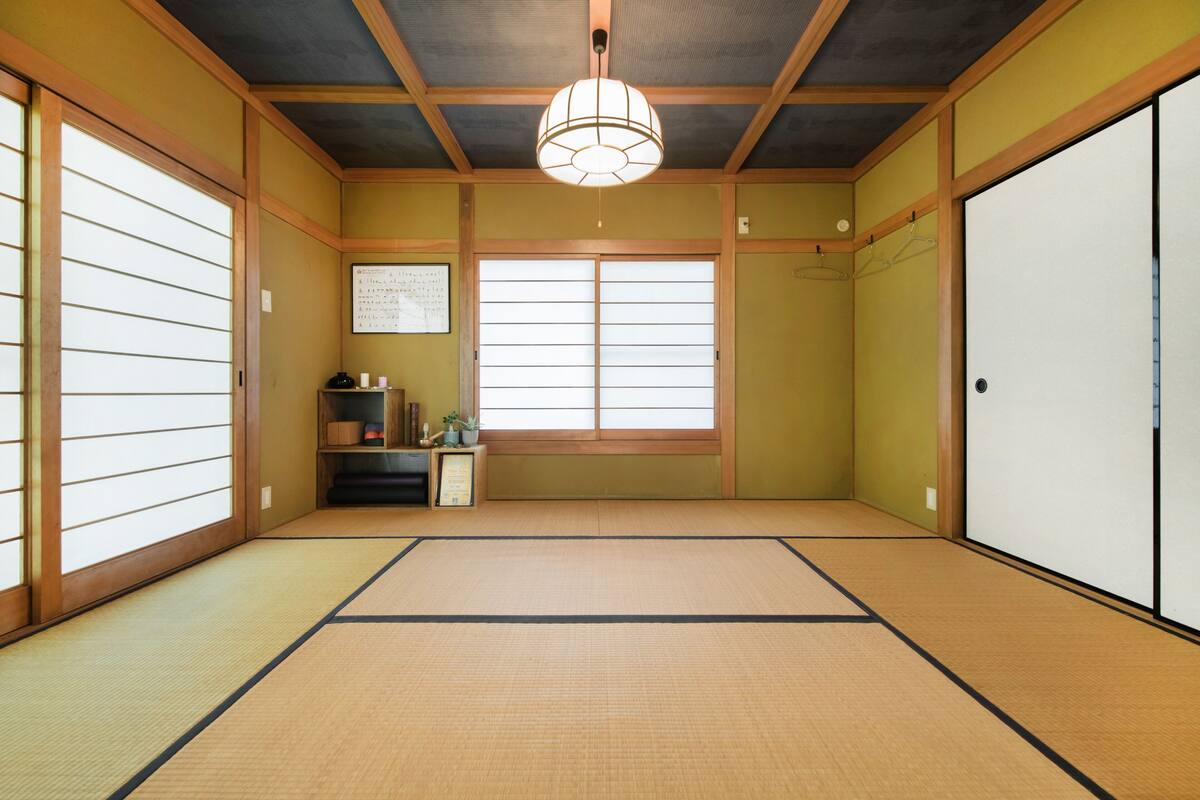 傳統客房 (JP, for Couples, Family and Woman) | 書桌、熨斗/熨衣板、免費無線上網、床單