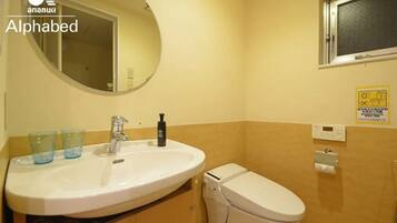 Hårtørrer, håndklæder