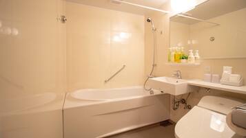 Free toiletries, hair dryer, bathrobes, towels