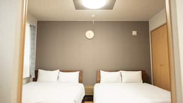 1 bedroom, desk, free WiFi, bed sheets