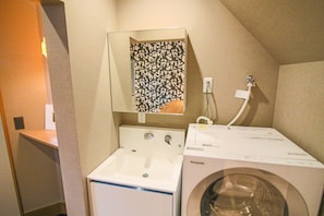 House | Laundry