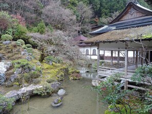 住宿地面