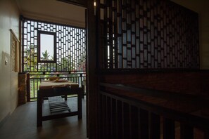 Couples treatment rooms, body treatments, aromatherapy - The Mudru Resort by GenuineHost (Sukawati)
